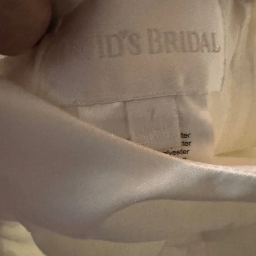 David's Bridal White A-line Sleeveless Dress size 7 - Picture 3 of 4